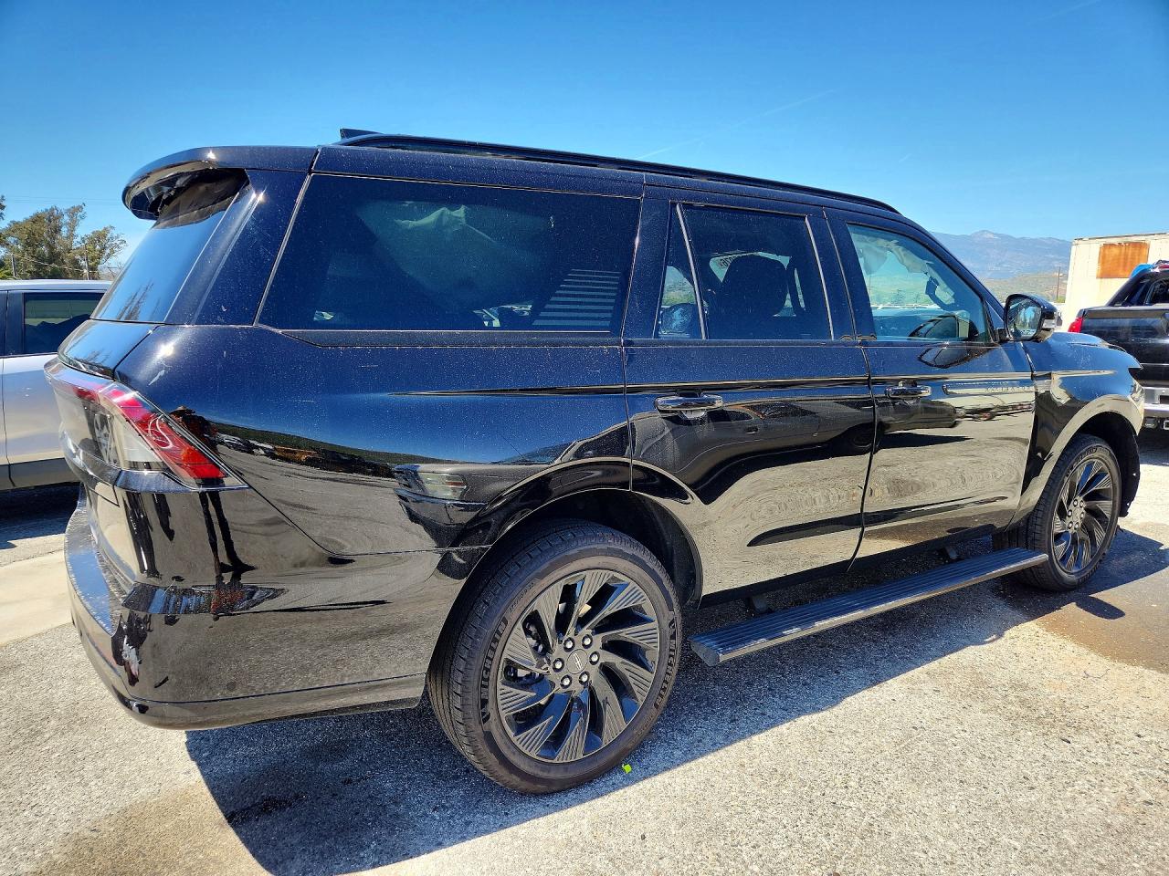 Lincoln Navigator Reserve