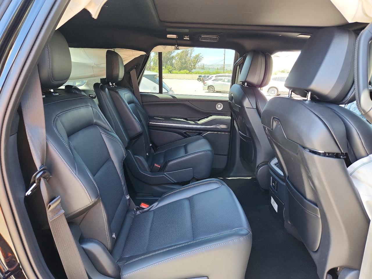 Lincoln Navigator Reserve