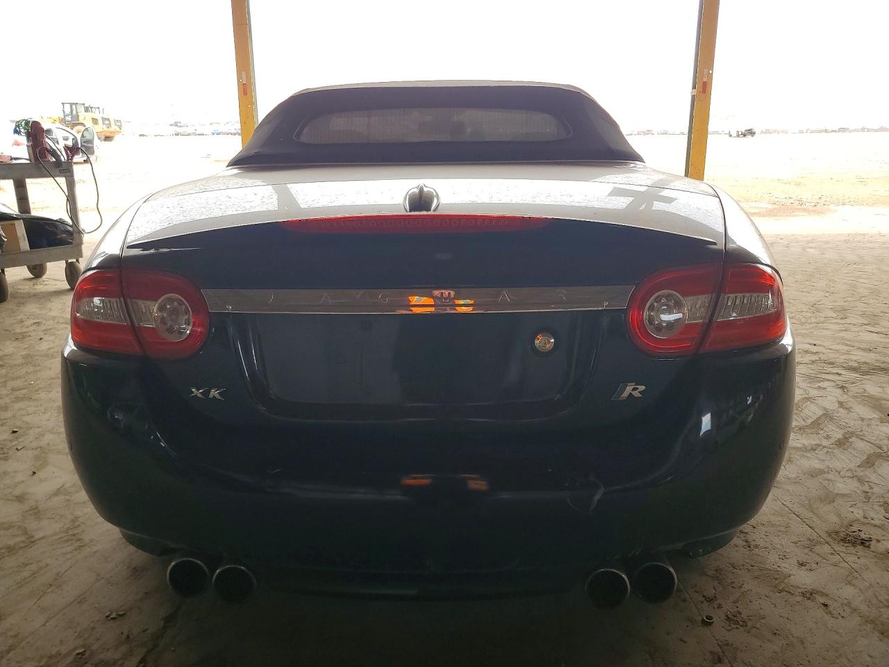 Jaguar XKR