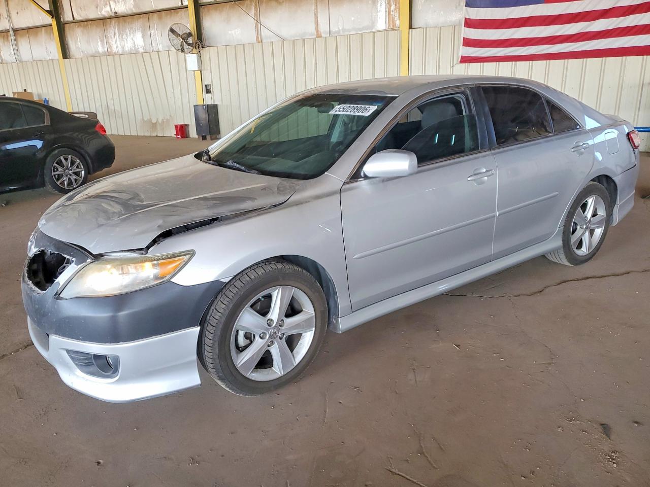 Salvage Toyota Camry Image