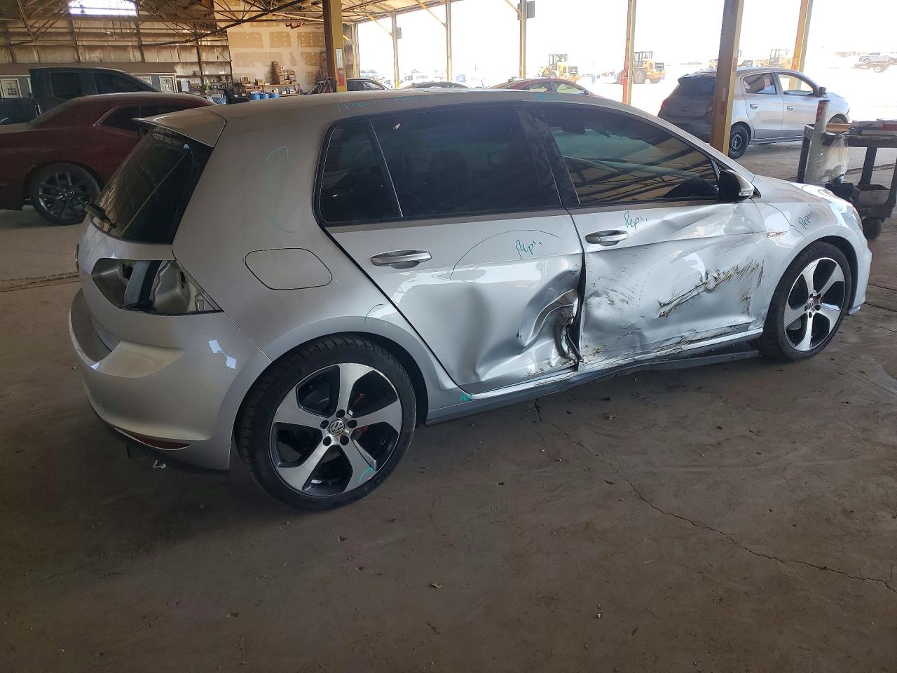 Volkswagen GTI S