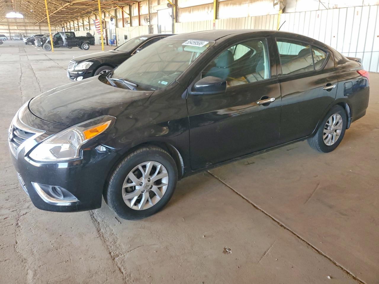 Salvage Nissan Versa Image