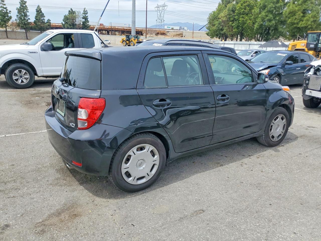 Scion xD Base