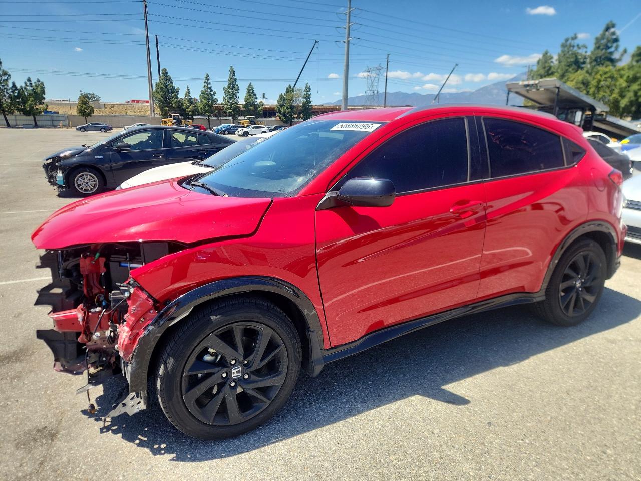 Salvage Honda HR-V Image