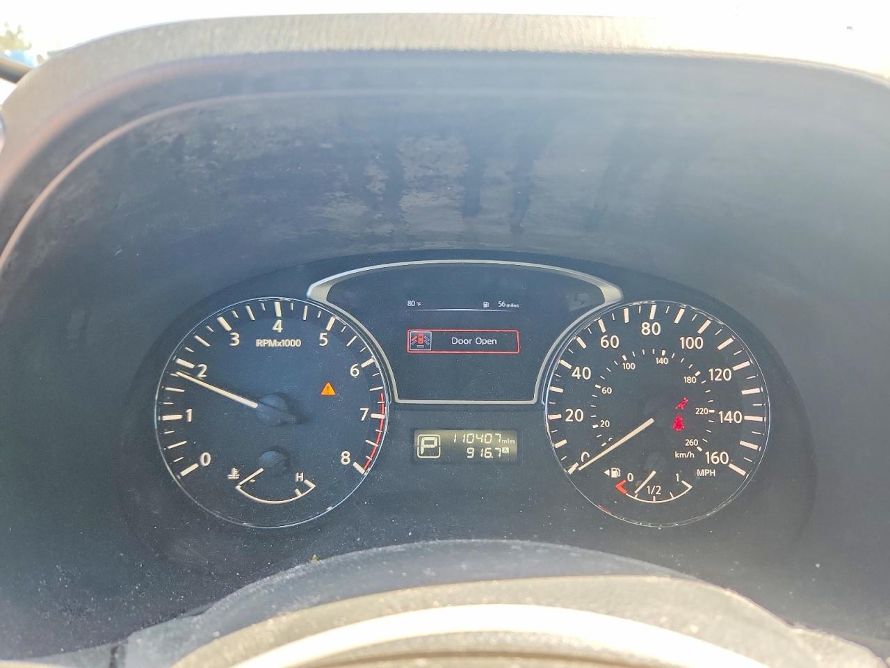 Nissan Pathfinder Sv