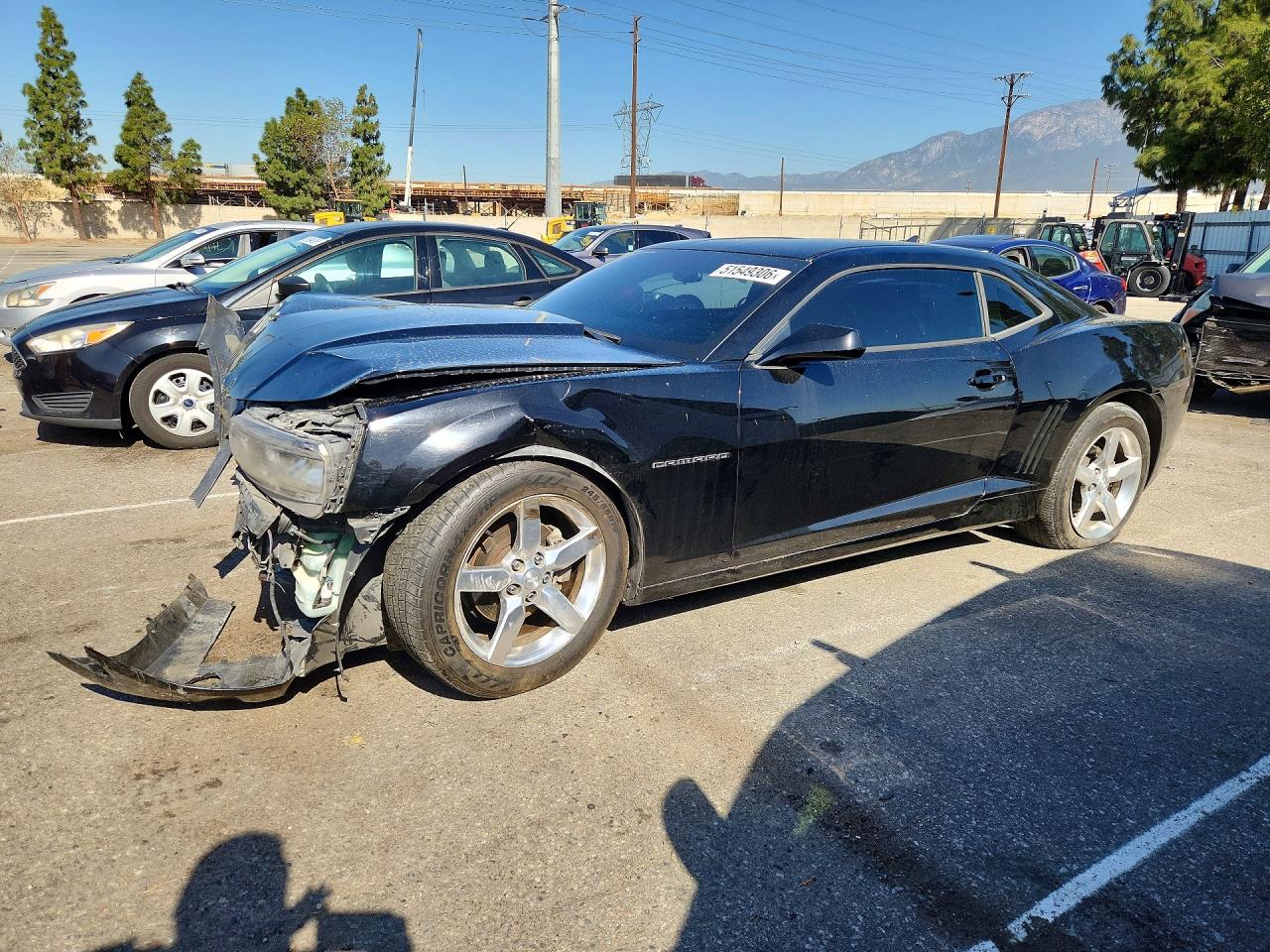 Salvage Chevrolet Camaro Image