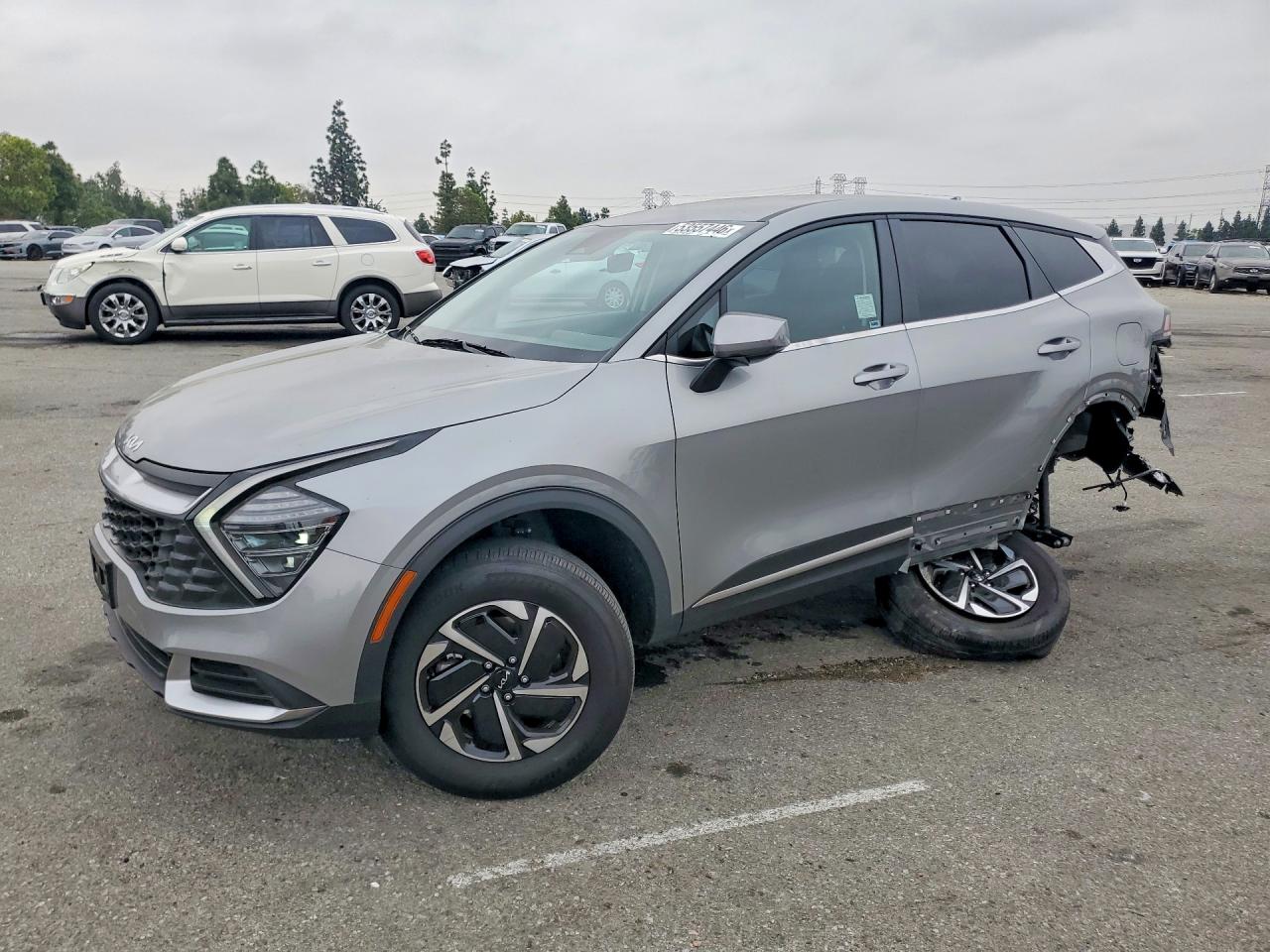 Salvage Kia Sportage Image