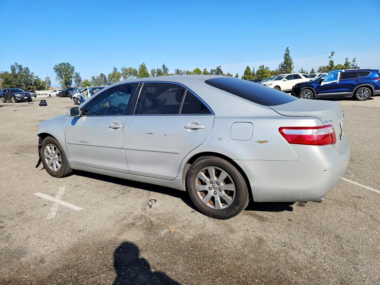Toyota Camry Xle V6