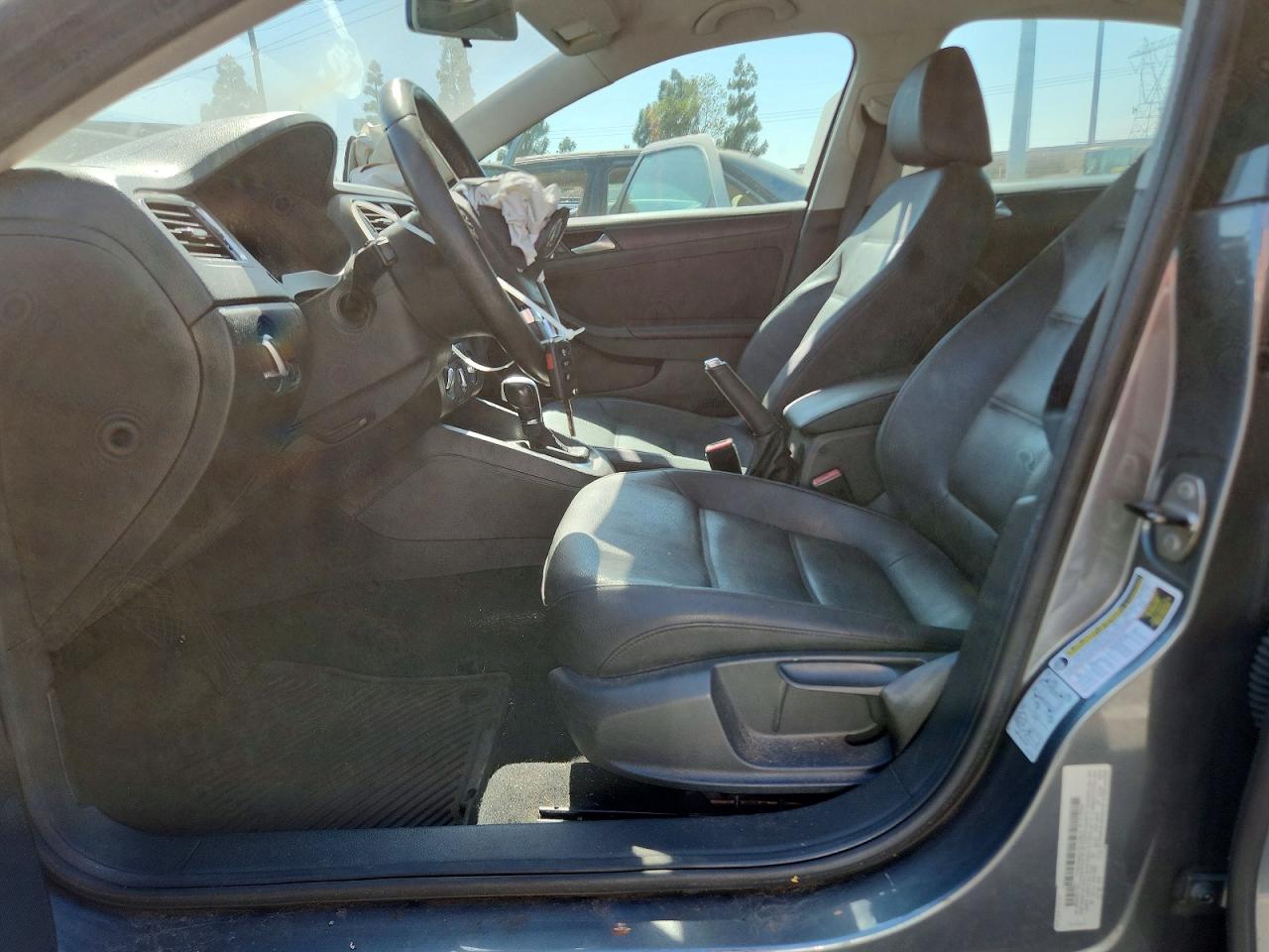 Volkswagen Jetta Se
