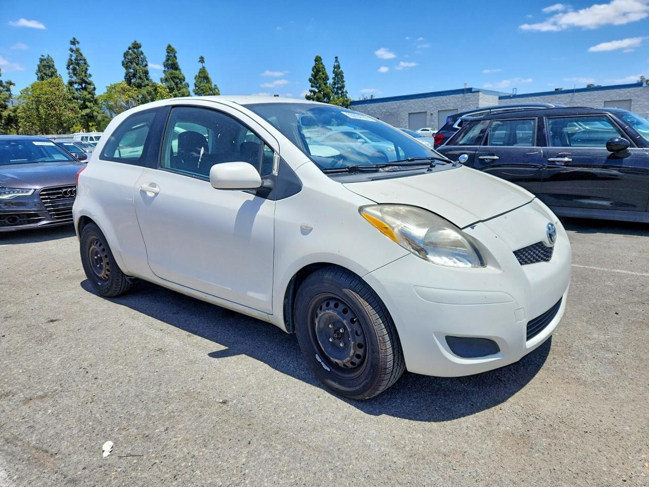 Toyota Yaris Base