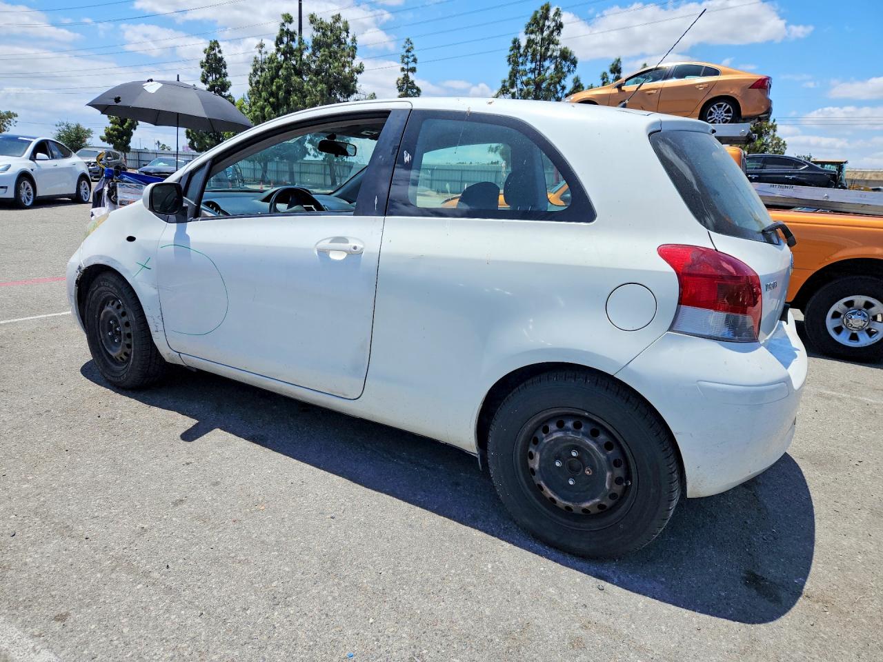 Toyota Yaris Base