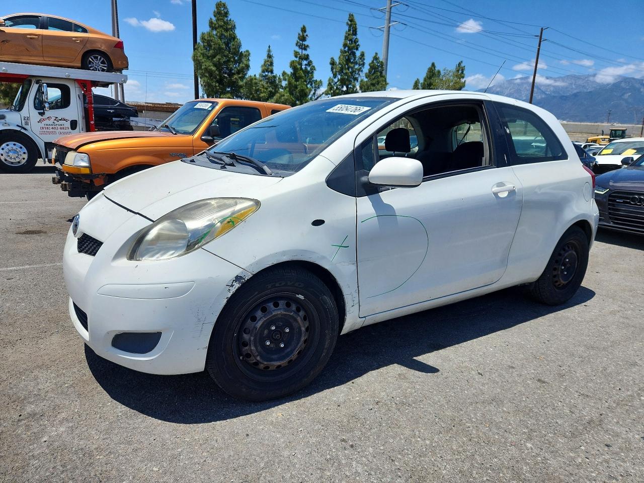 Salvage Toyota Yaris Image