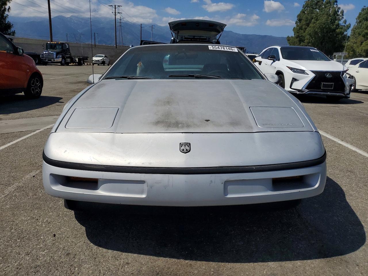 Pontiac Fiero