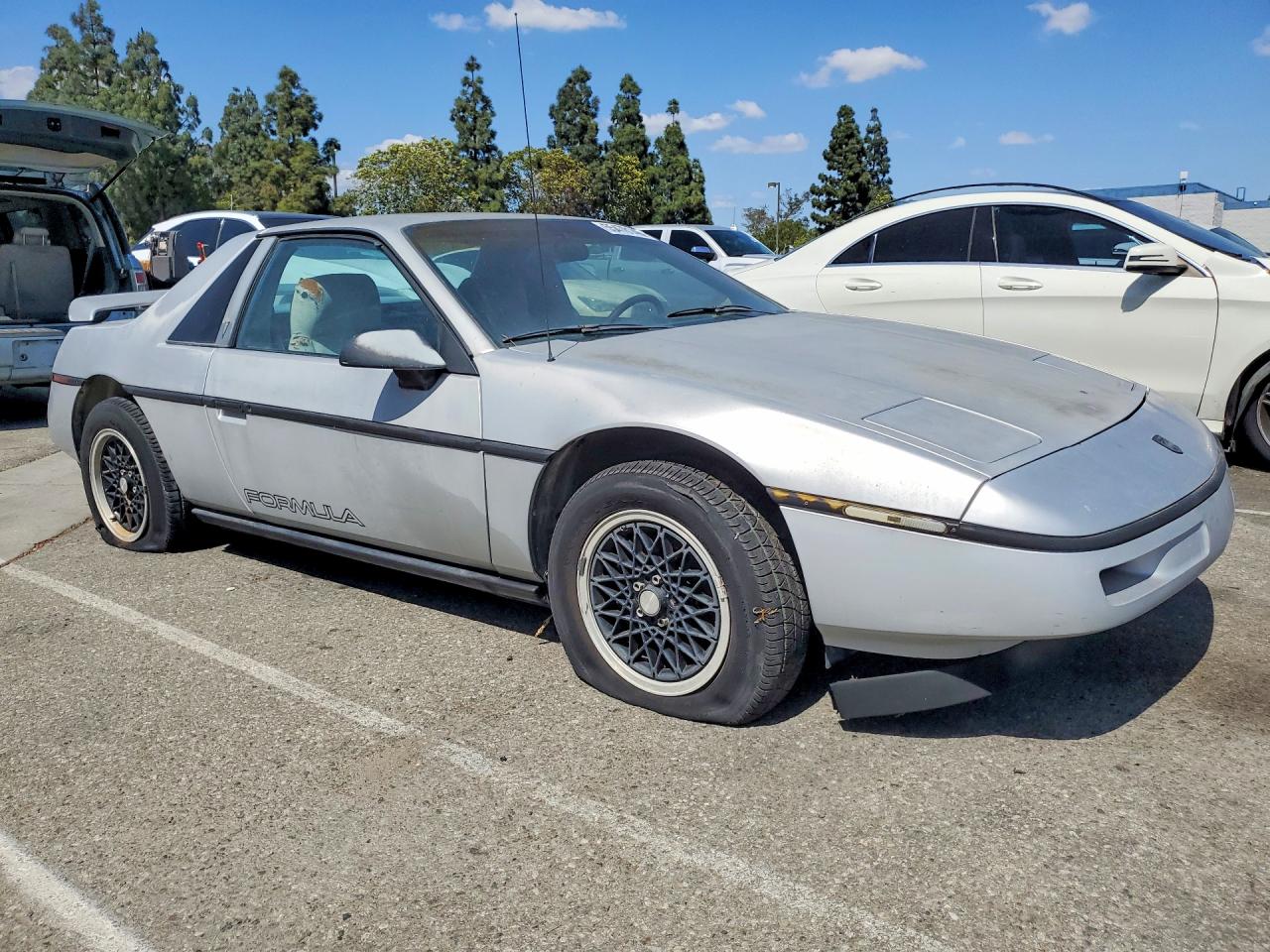 Pontiac Fiero