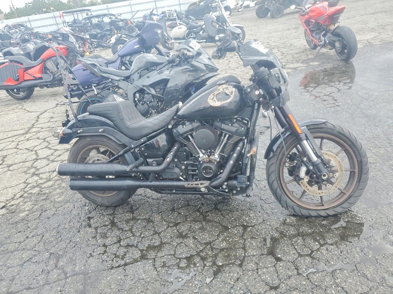 Salvage Harley-Davidson Fxlrs Image