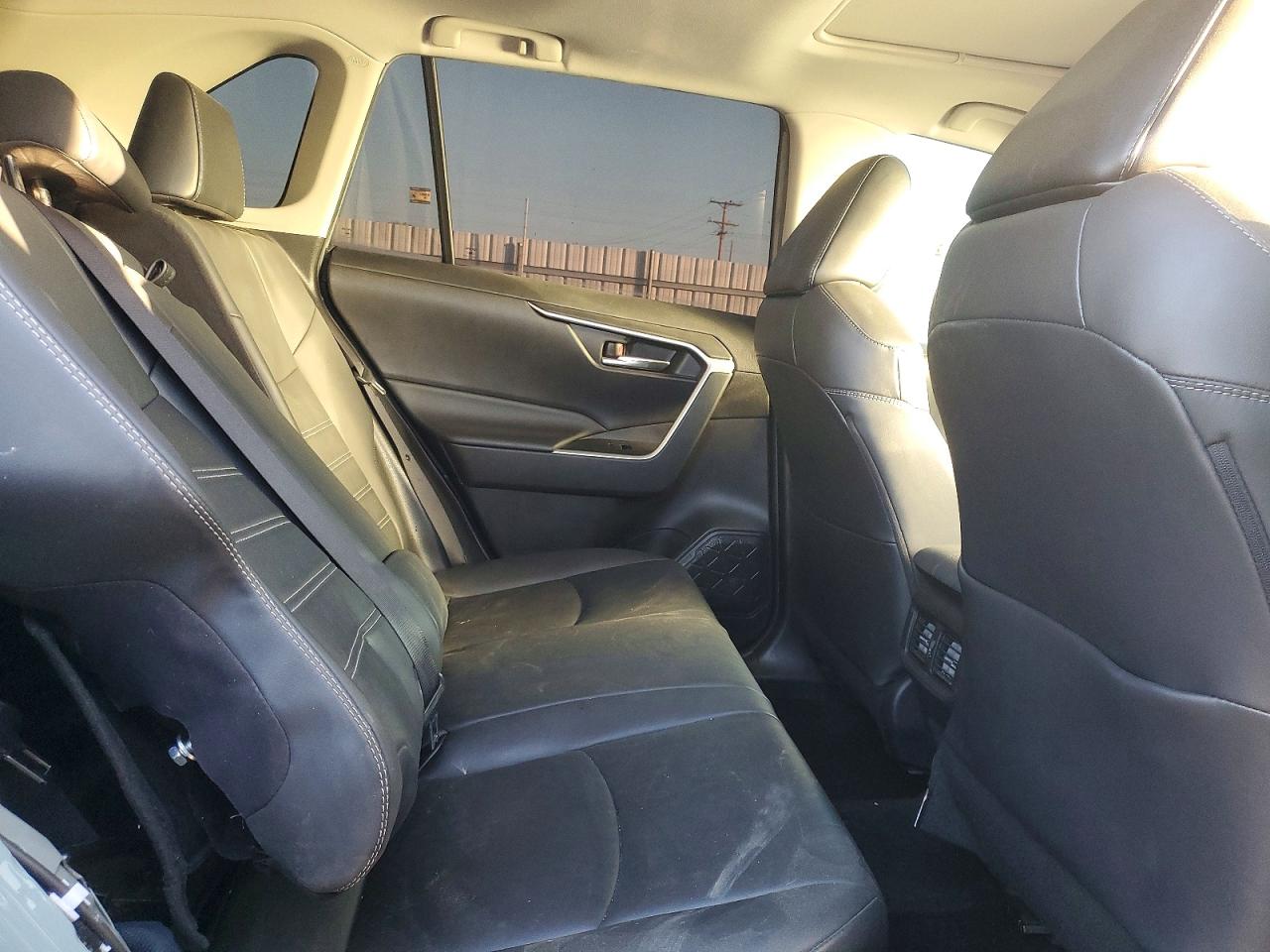 Toyota RAV4 Xle Premium