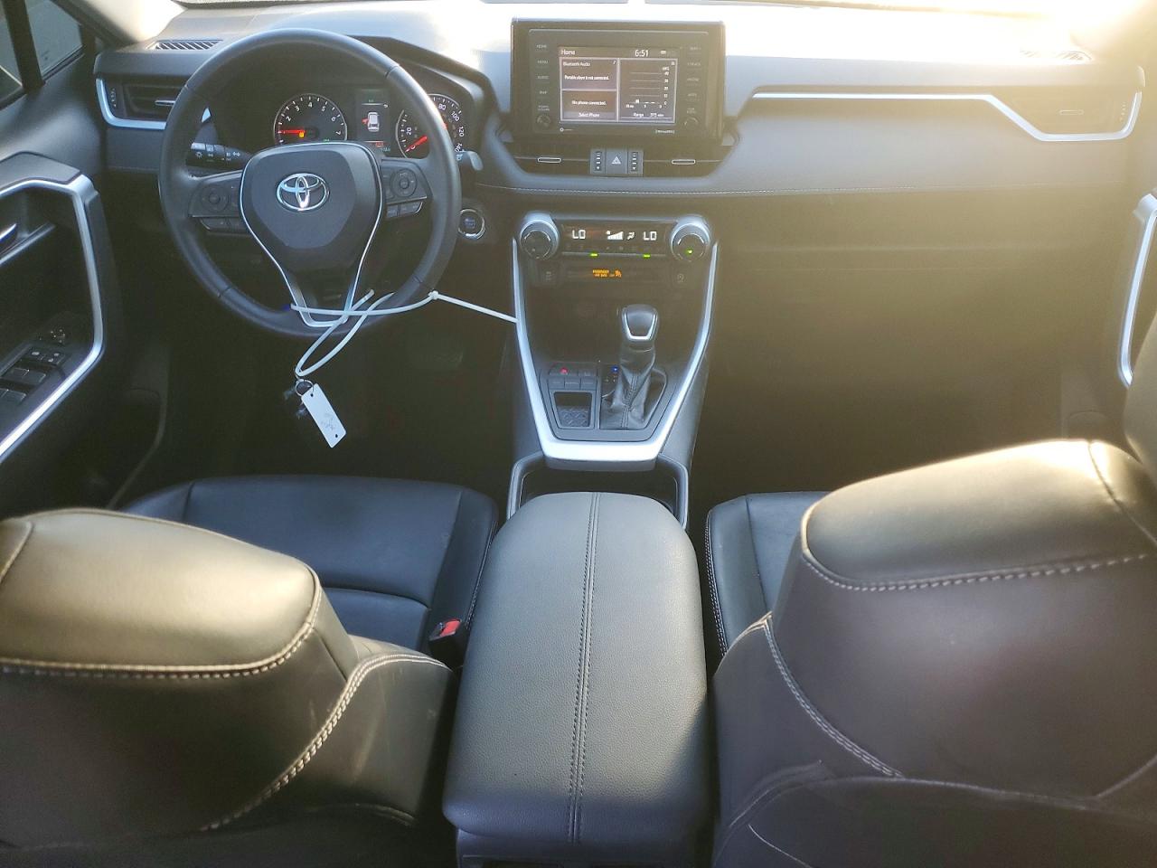 Toyota RAV4 Xle Premium