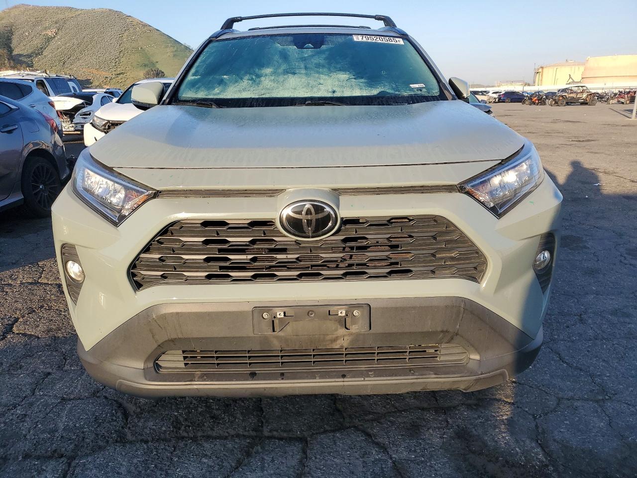 Toyota RAV4 Xle Premium