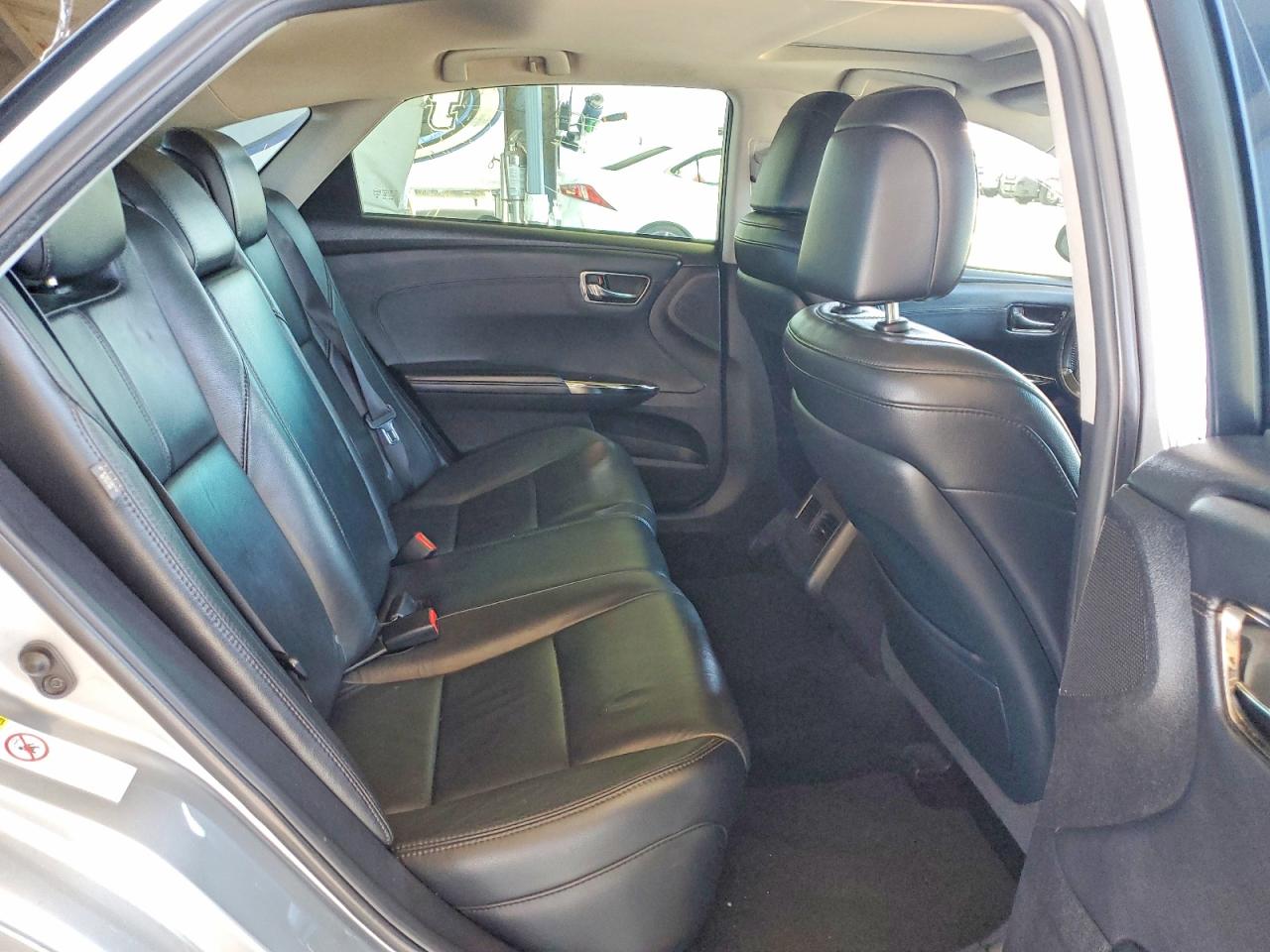 Toyota Avalon Xle Premium