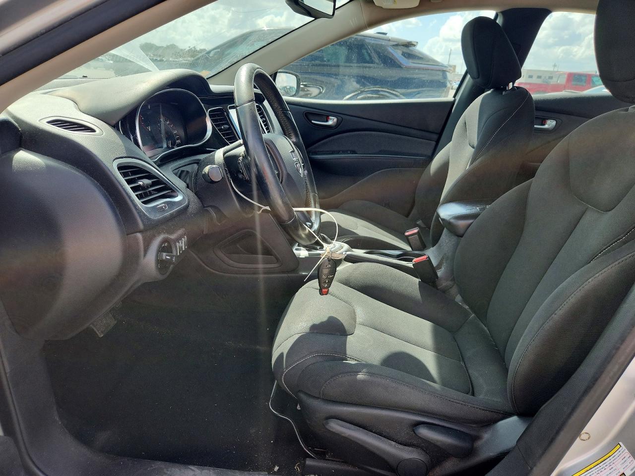 Dodge Dart Sxt