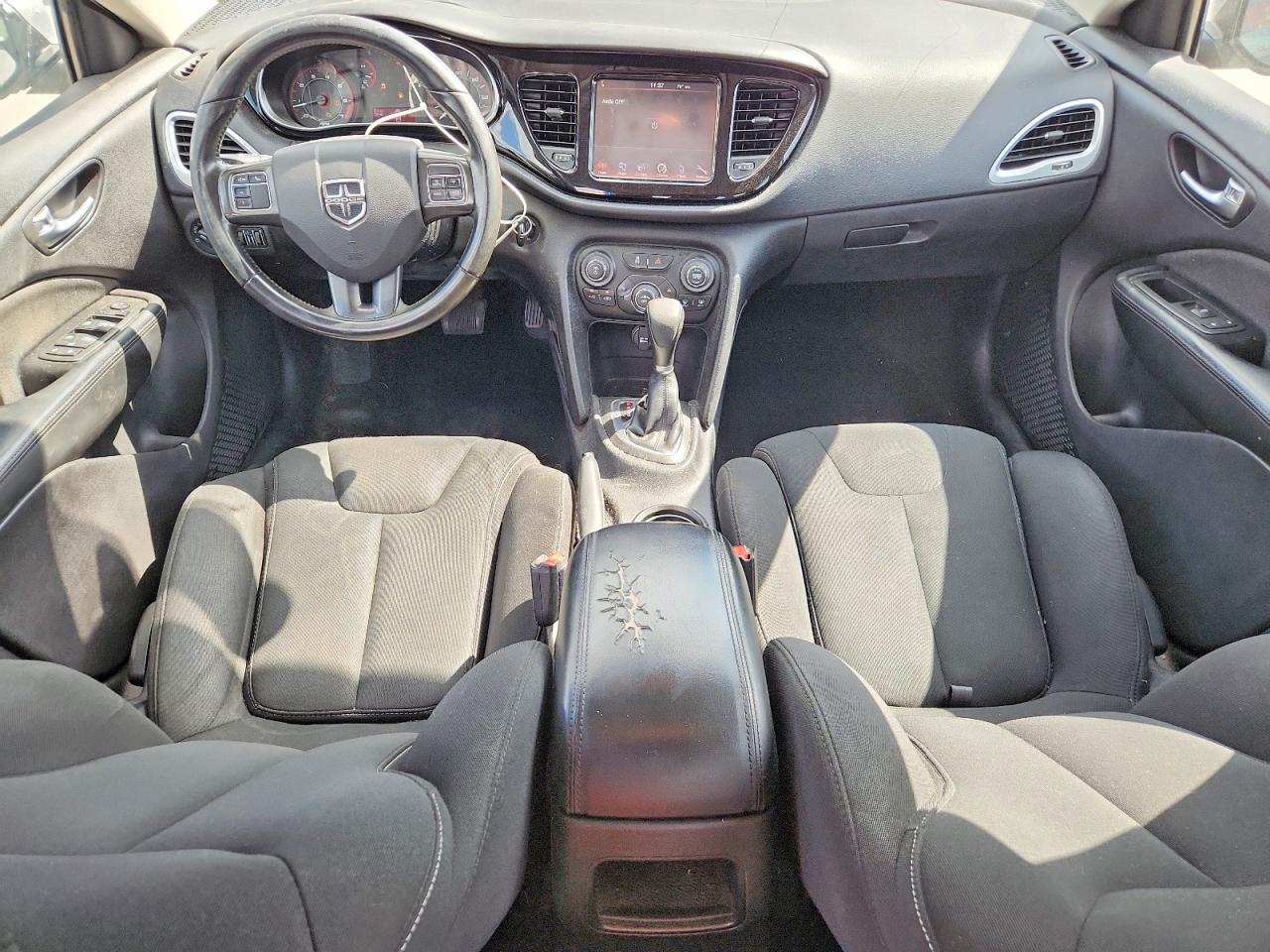 Dodge Dart Sxt