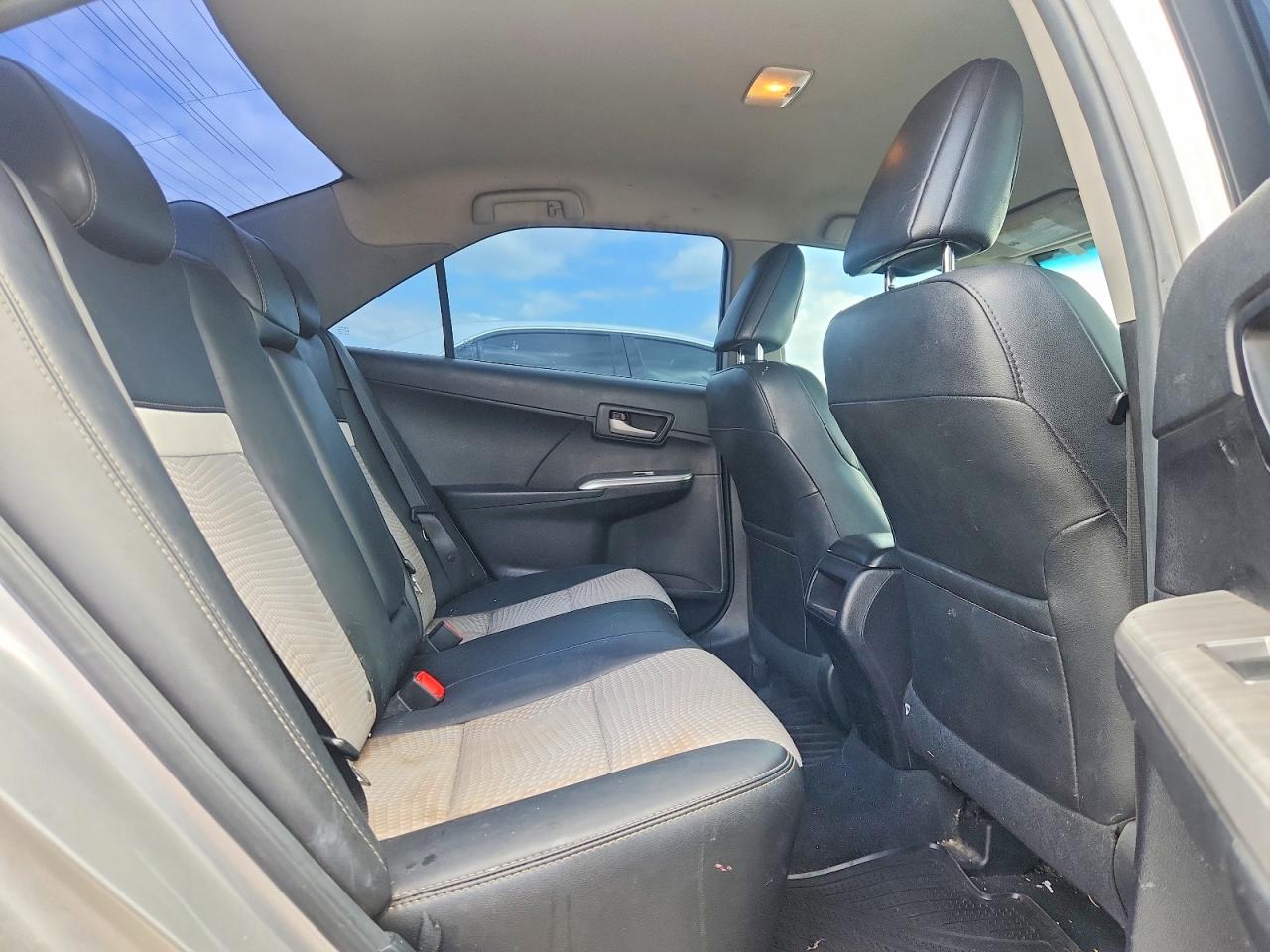 Toyota Camry Se