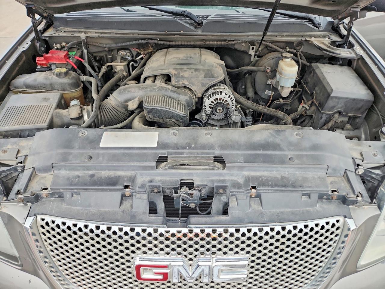GMC Yukon Denali