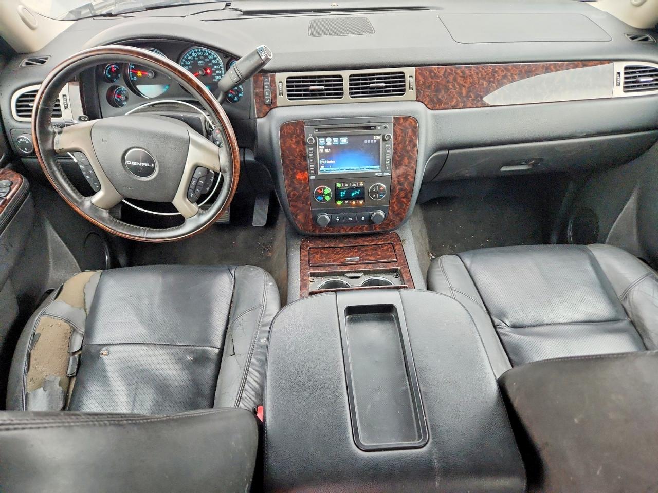 GMC Yukon Denali