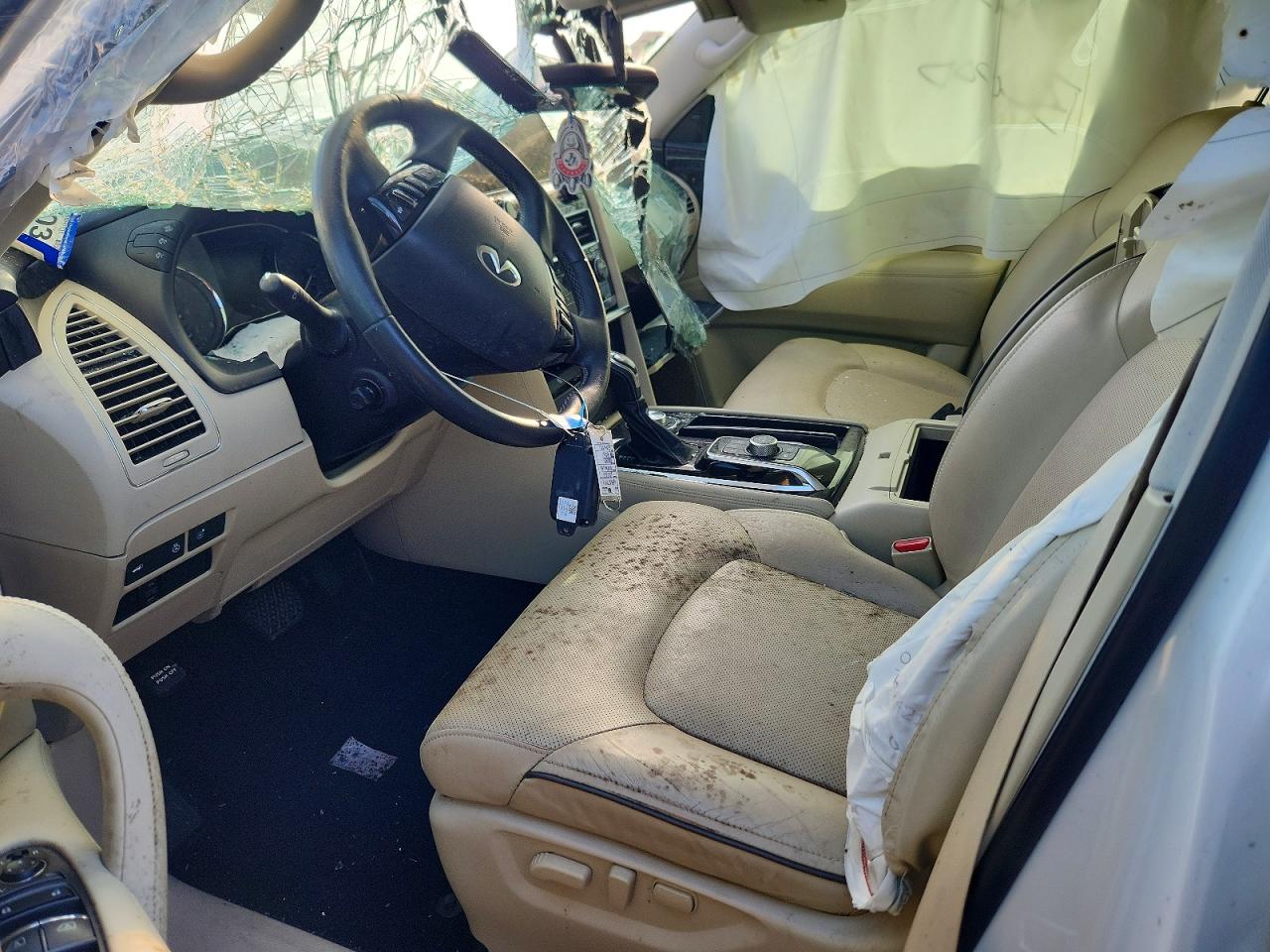 INFINITI Qx Luxe
