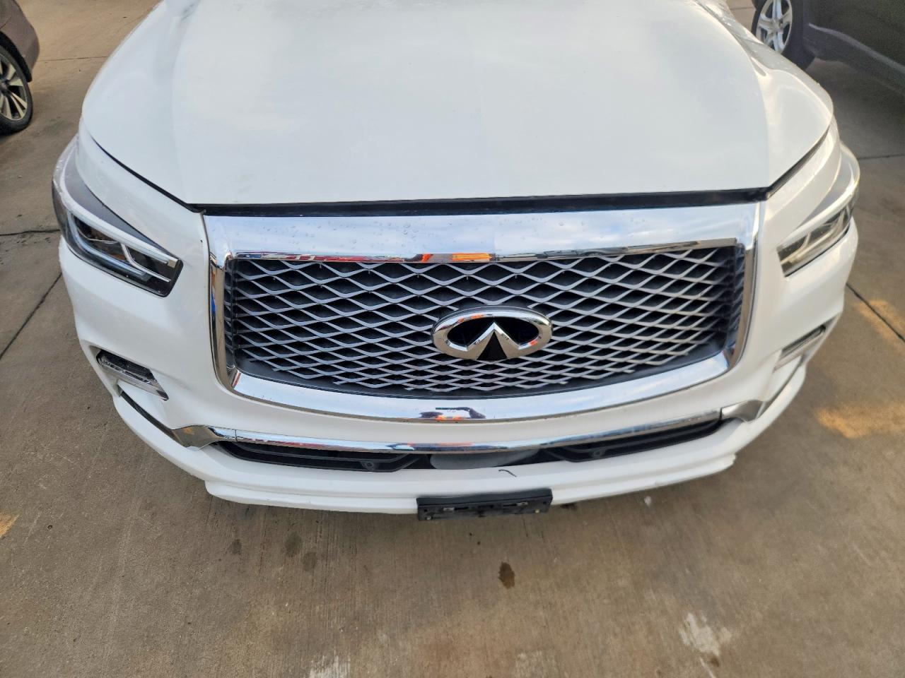 INFINITI Qx Luxe