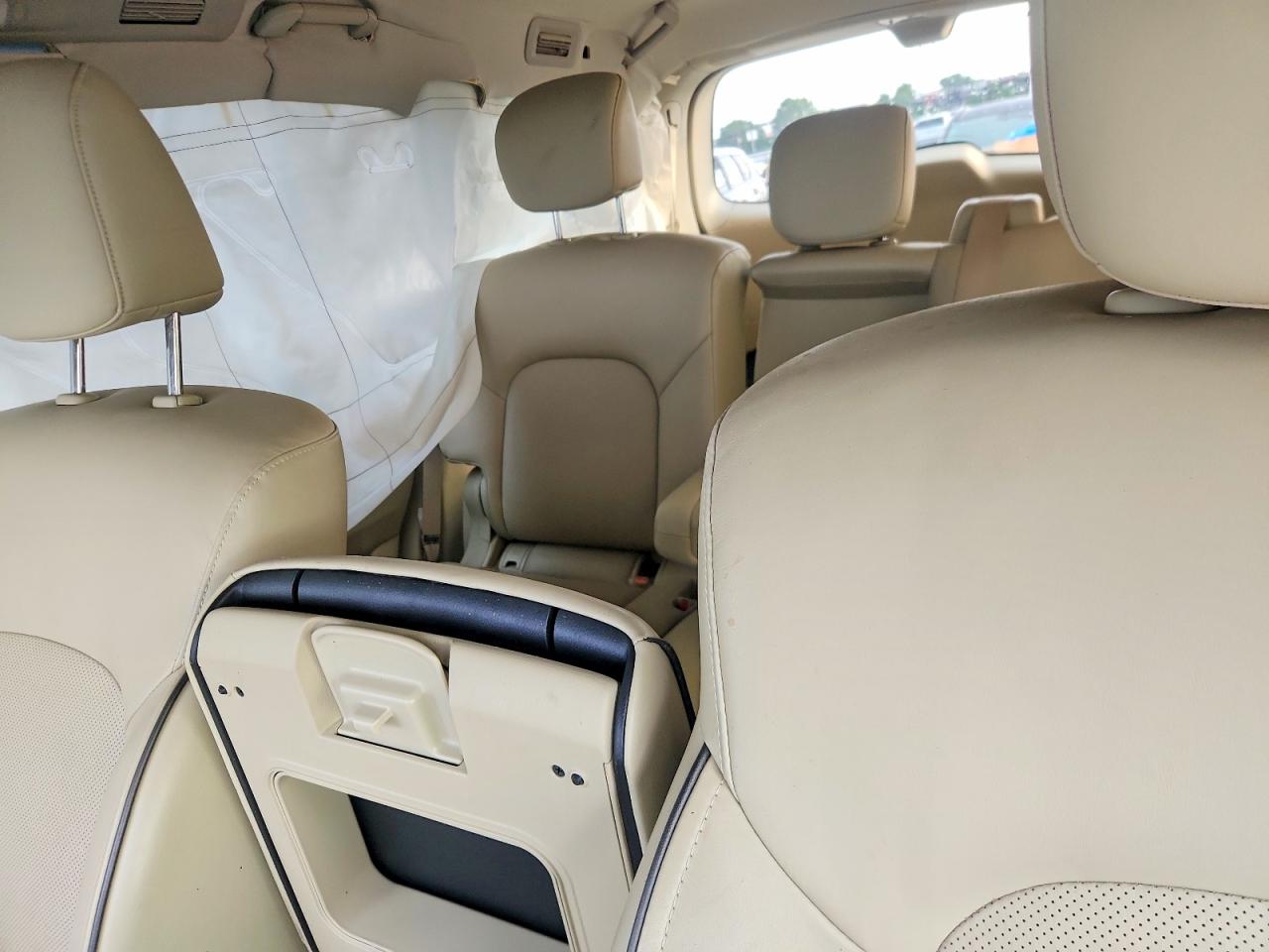 INFINITI Qx Luxe