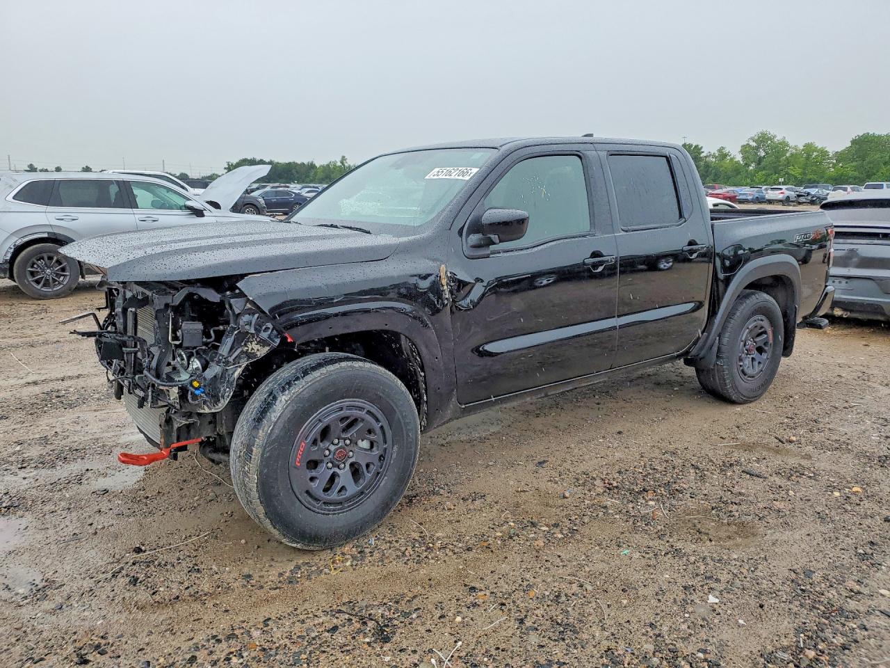 Salvage Nissan Frontier Image