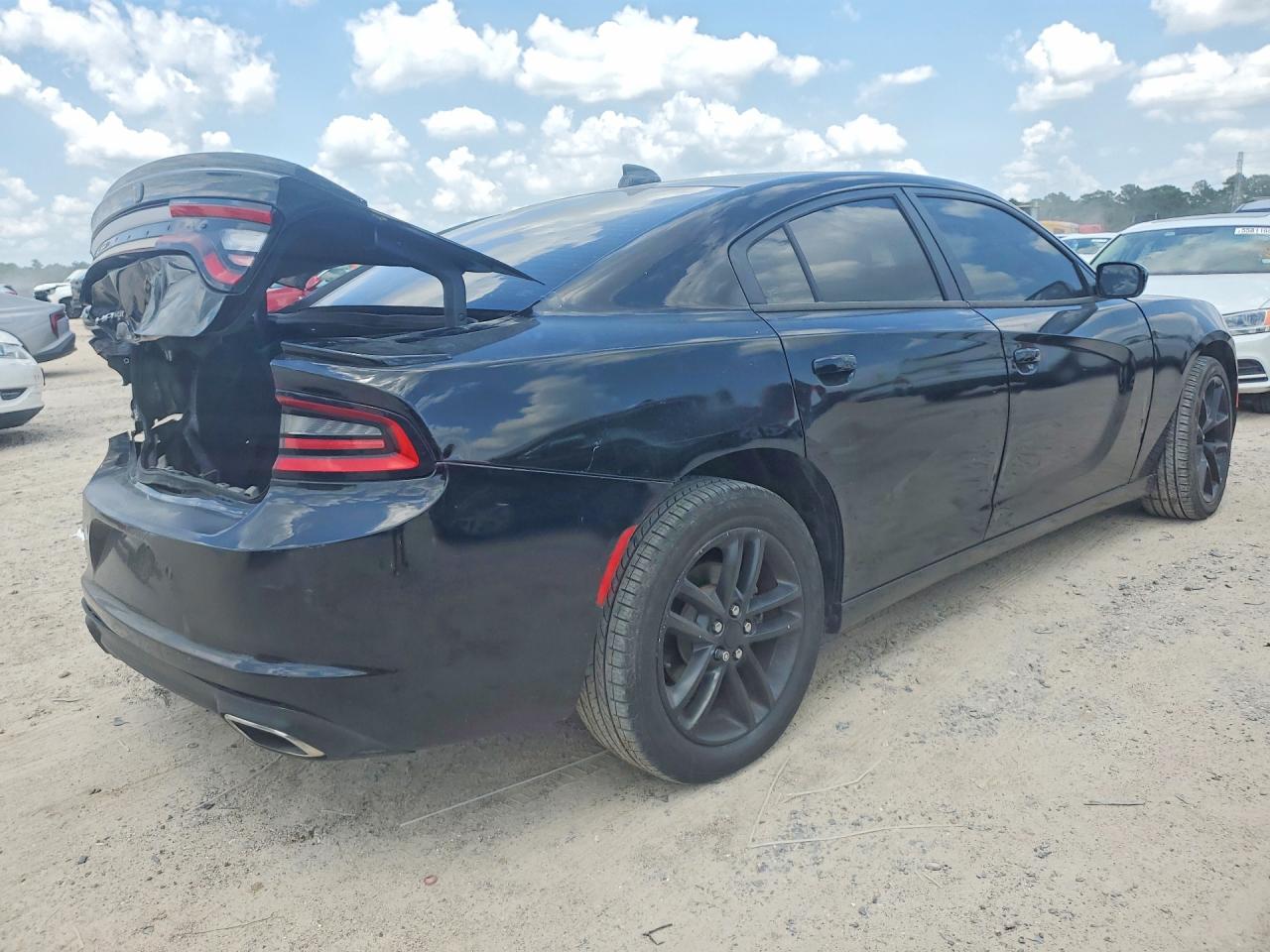 Dodge Charger Sxt