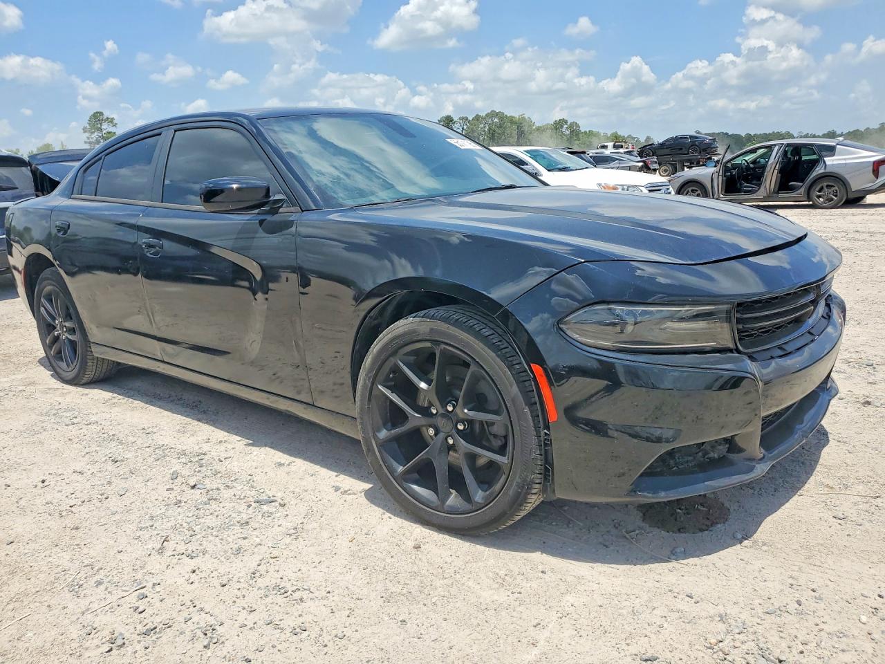 Dodge Charger Sxt