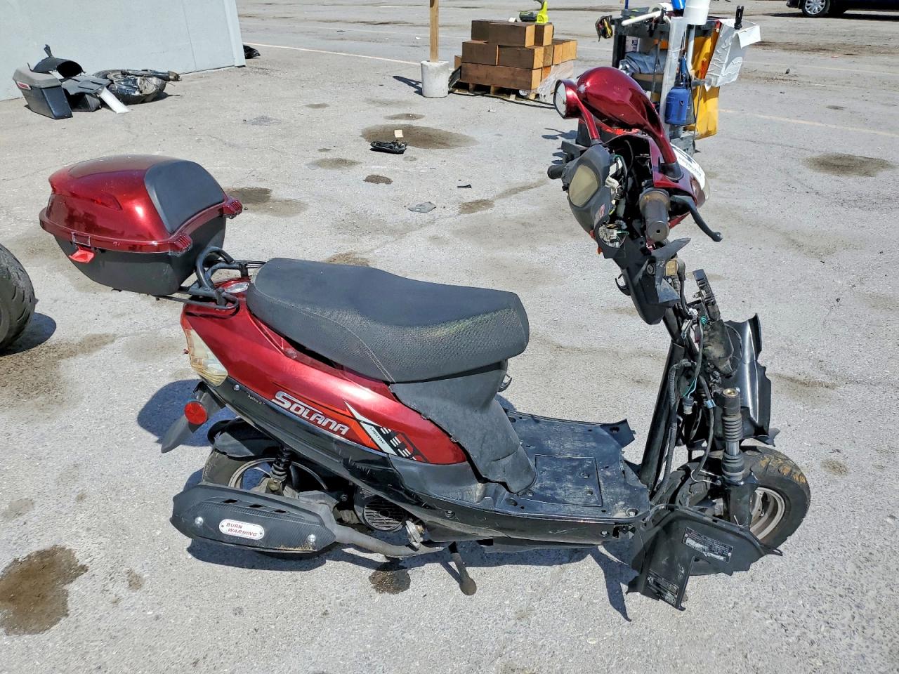 Salvage Byond Motor Motorcycle Image