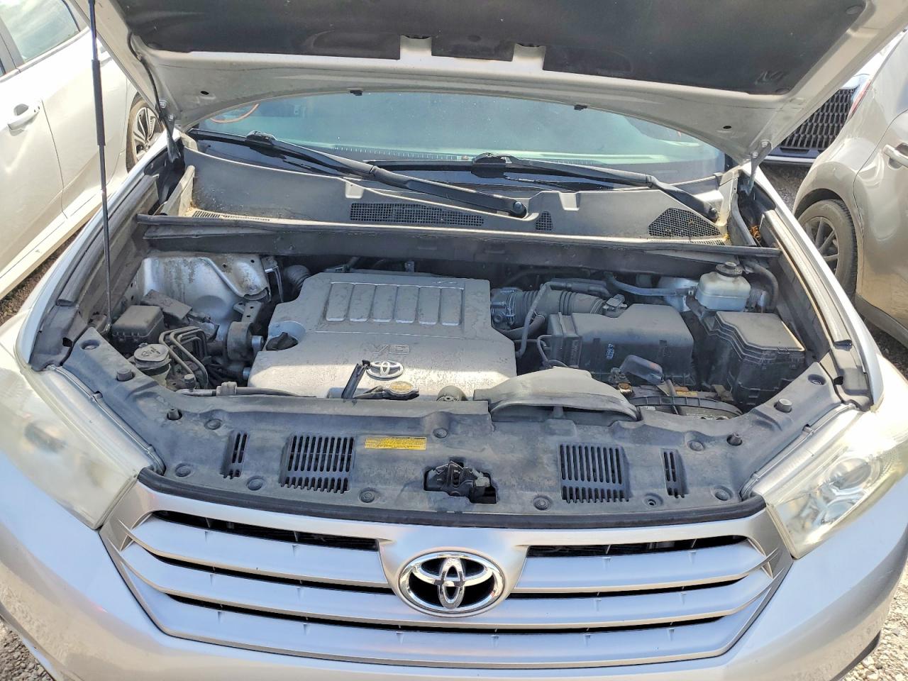 Toyota Highlander Plus