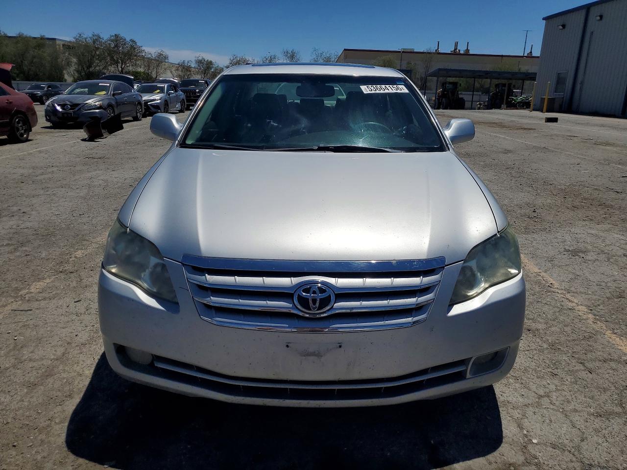 Toyota Avalon Xls