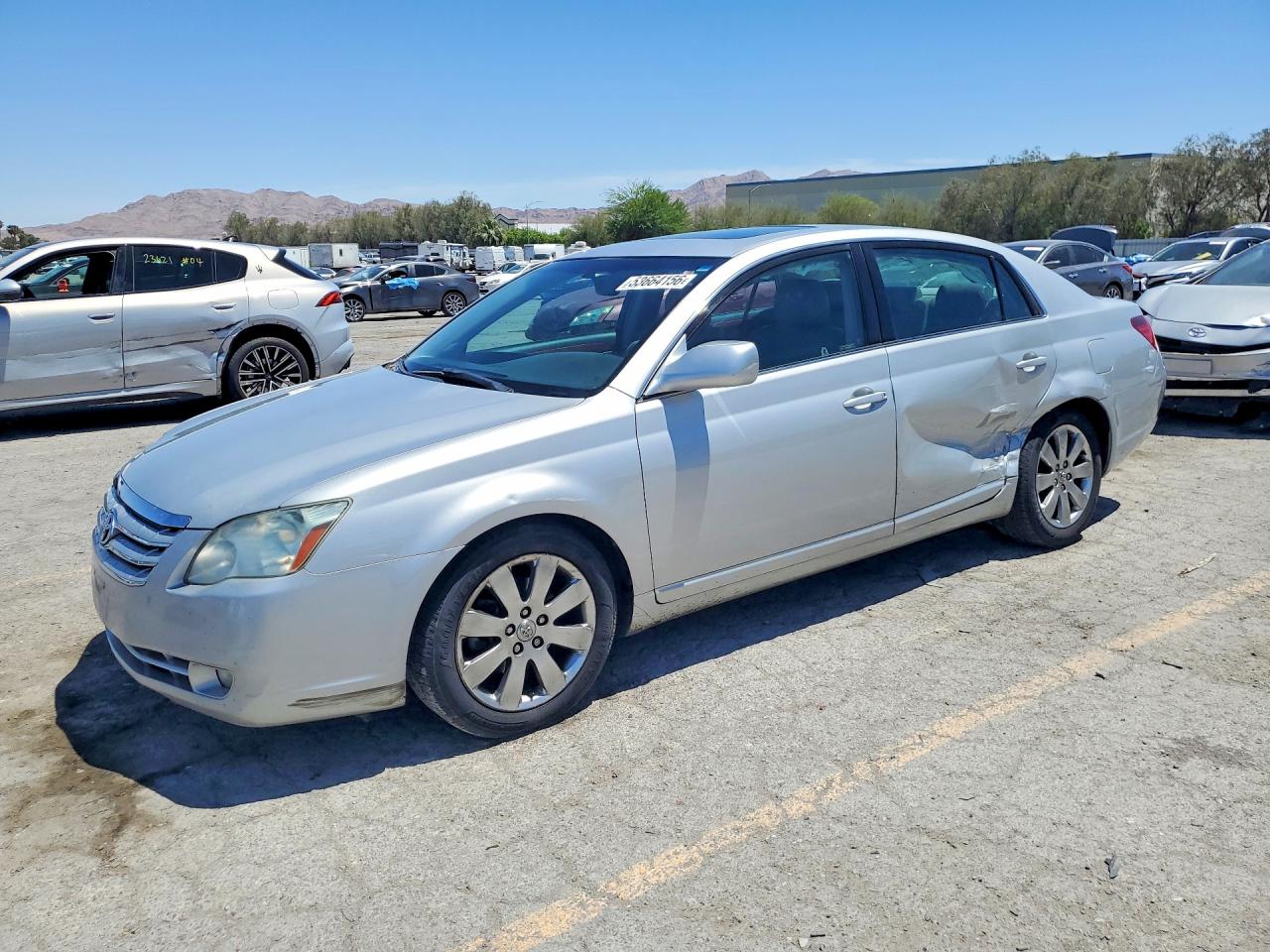Salvage Toyota Avalon Image