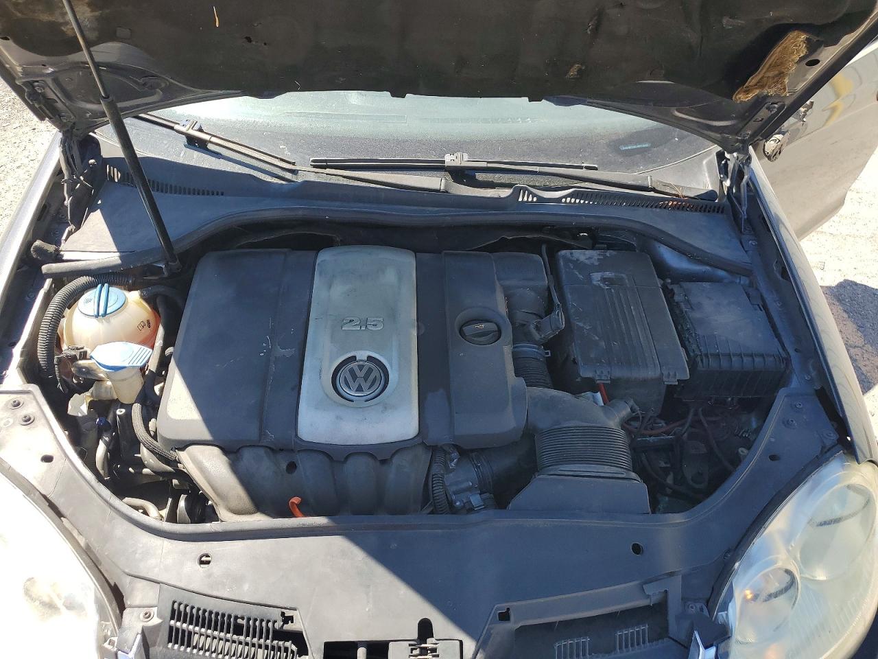 Volkswagen Jetta 2.5 Option Package 1