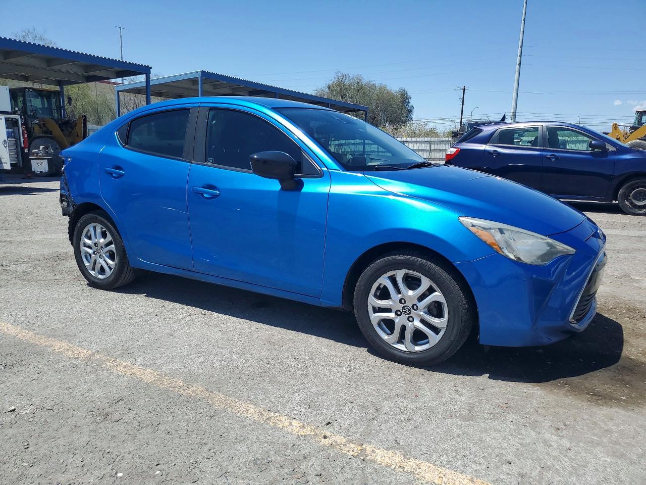 Toyota Yaris Base