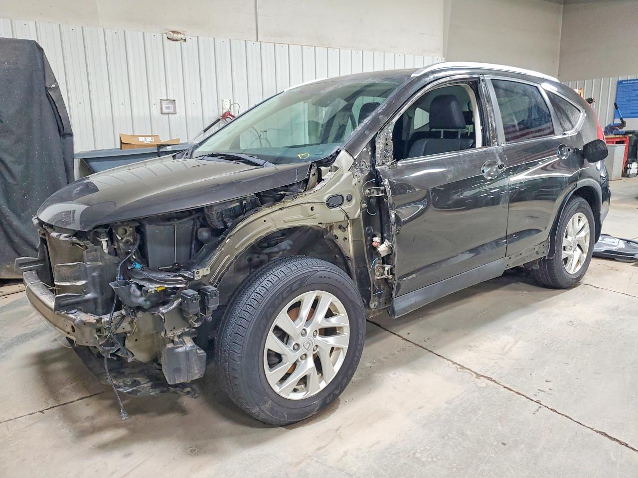 Salvage Honda Crv Image