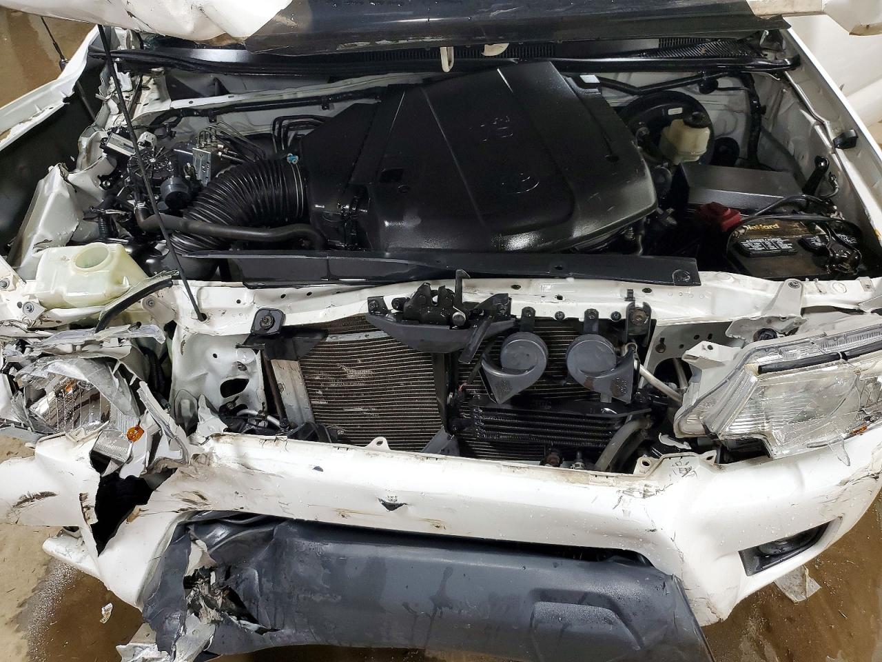 Toyota Tacoma V6