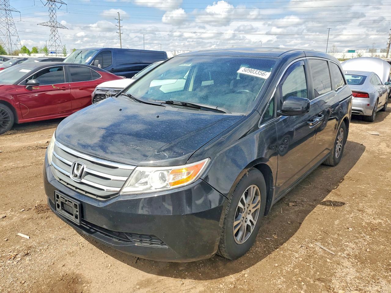 Salvage Honda Odyssey Image