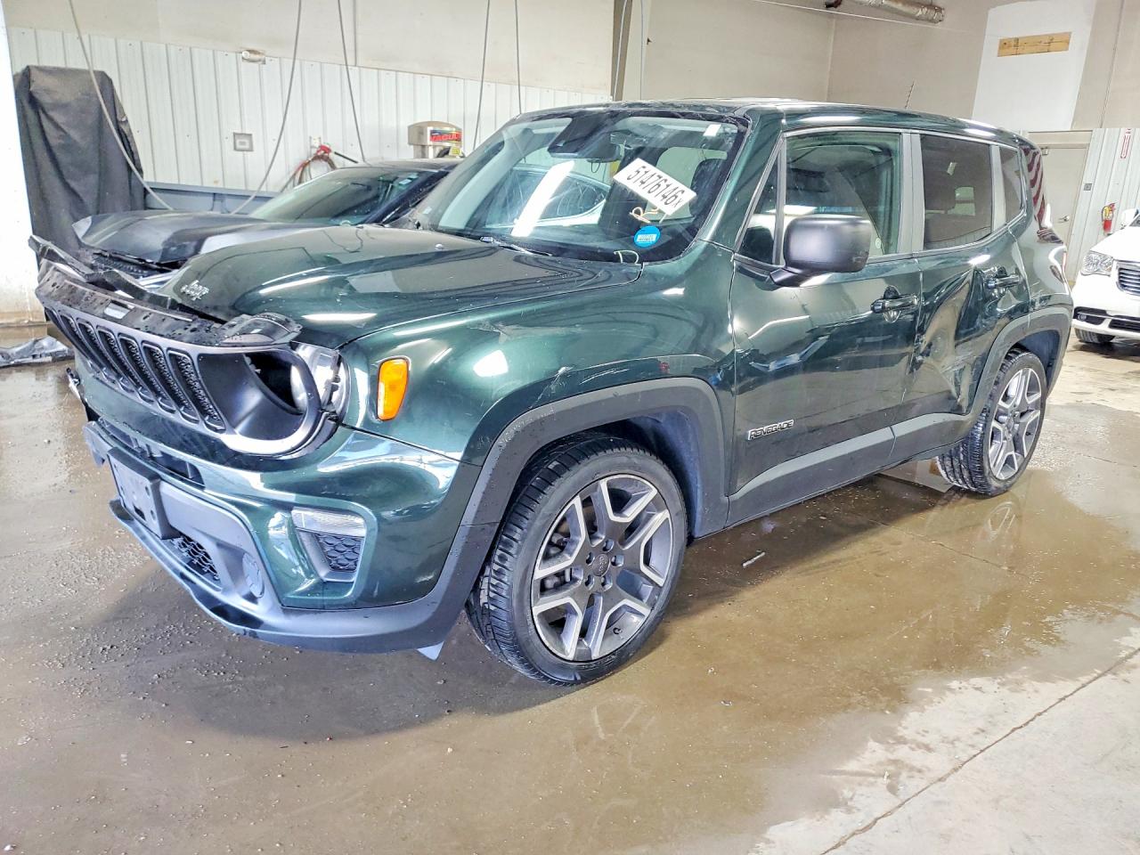 Salvage Jeep Renegade Image