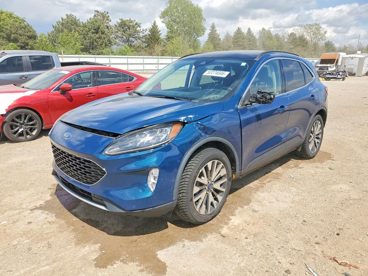 Salvage Ford Escape Image
