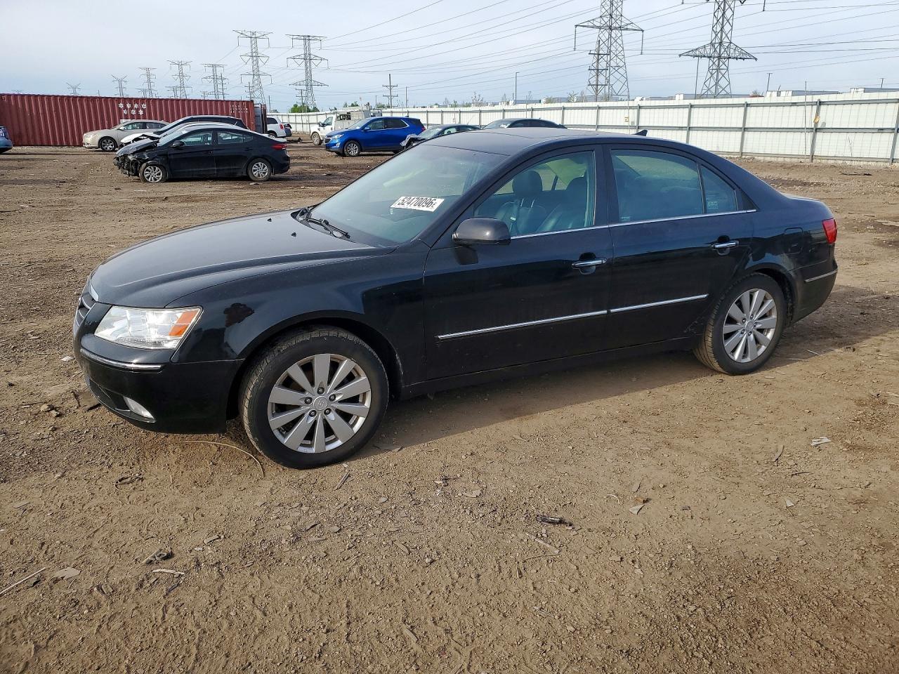Salvage Hyundai SONATA Image