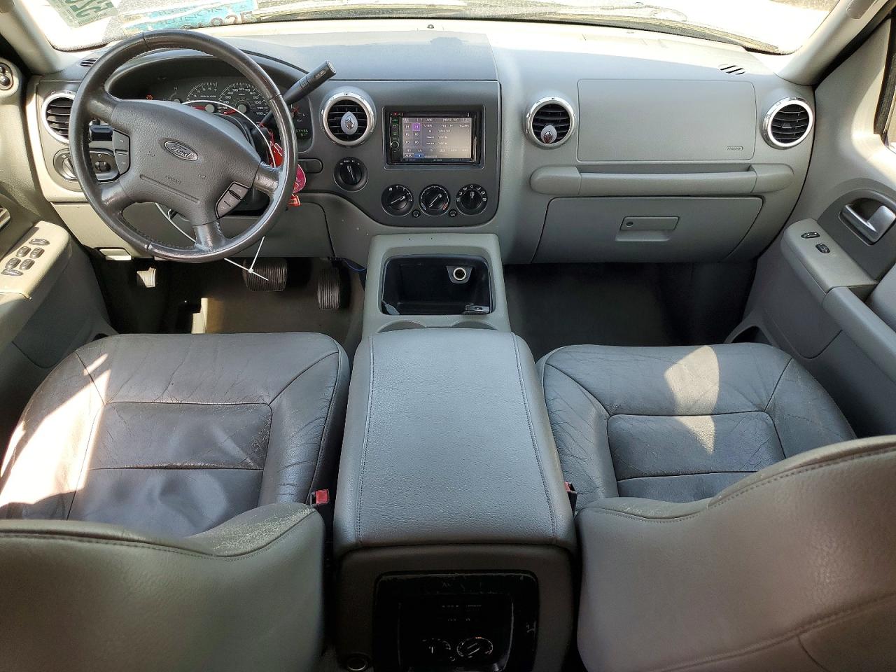 Ford Expedition Xlt