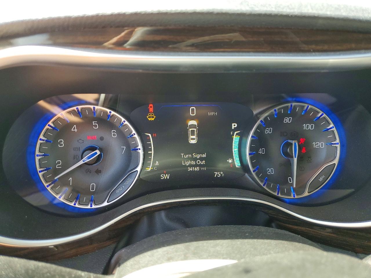 Chrysler Pacifica Limited