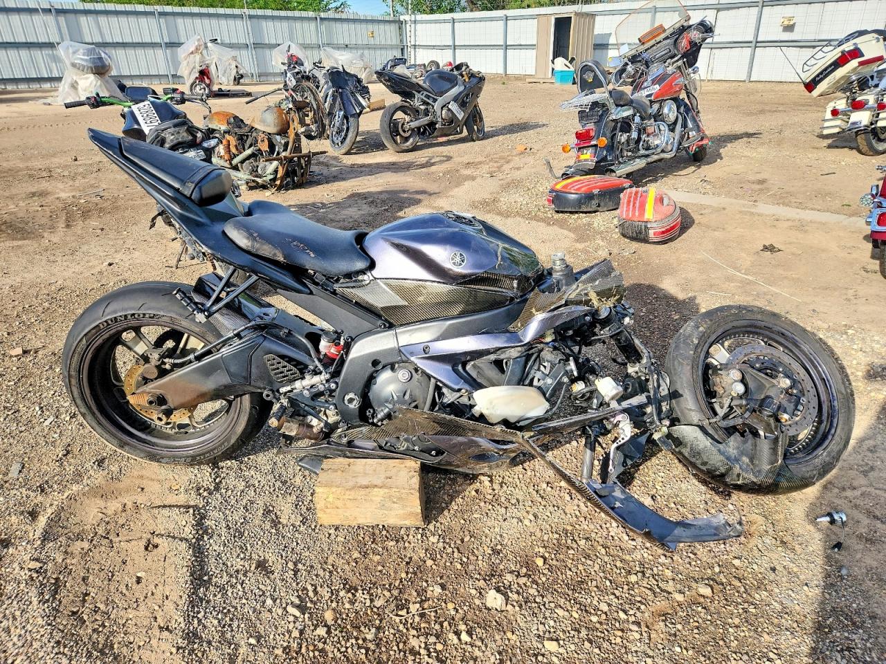 Salvage Yamaha Yzf Image