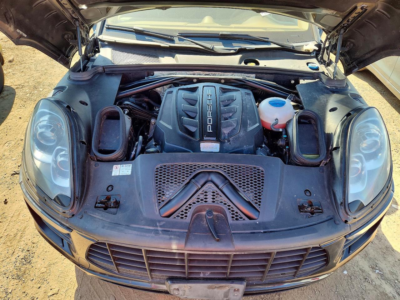 Porsche Macan S